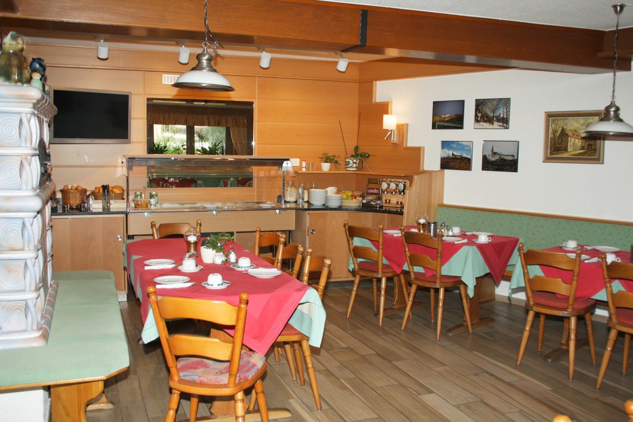 Hotel Spitzenpfeil Michelau in Oberfranken Eksteriør billede
